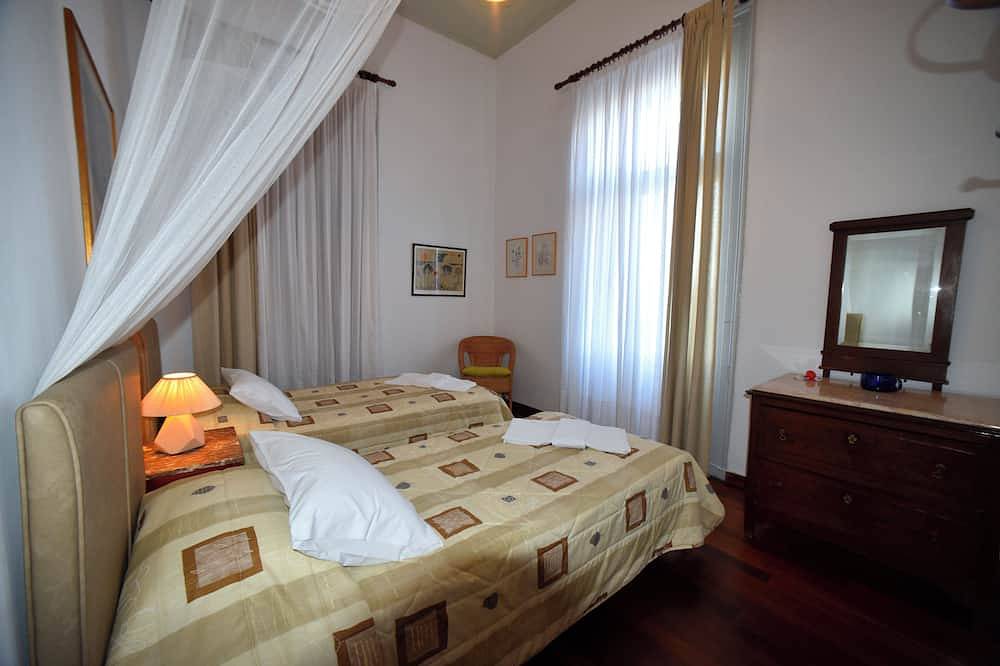 Ferienwohnung Villa mit privatem Pool und Meerblick in Petra (Griechenland), Lesbos