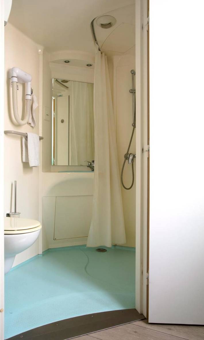 Hôtel pour 2 personnes, animaux acceptés dans Gare De Tours - 3