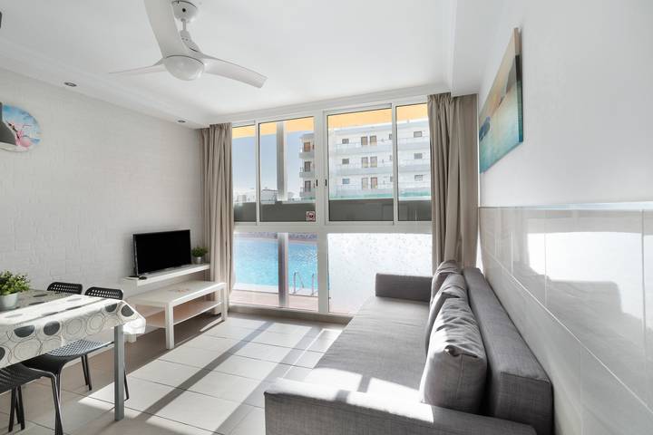 Gîte pour 2 personnes, avec bassin pour enfant et jardin à Playa del Inglés - 2