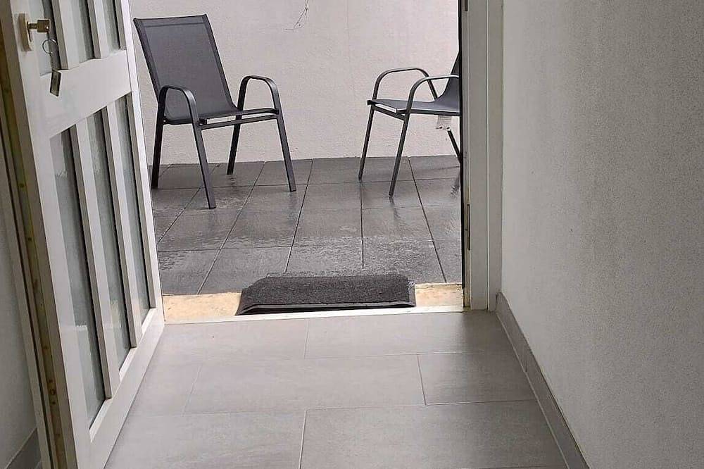 Ganze Wohnung, Einliegerwohnung in Höxter in Höxter, Kreis Höxter