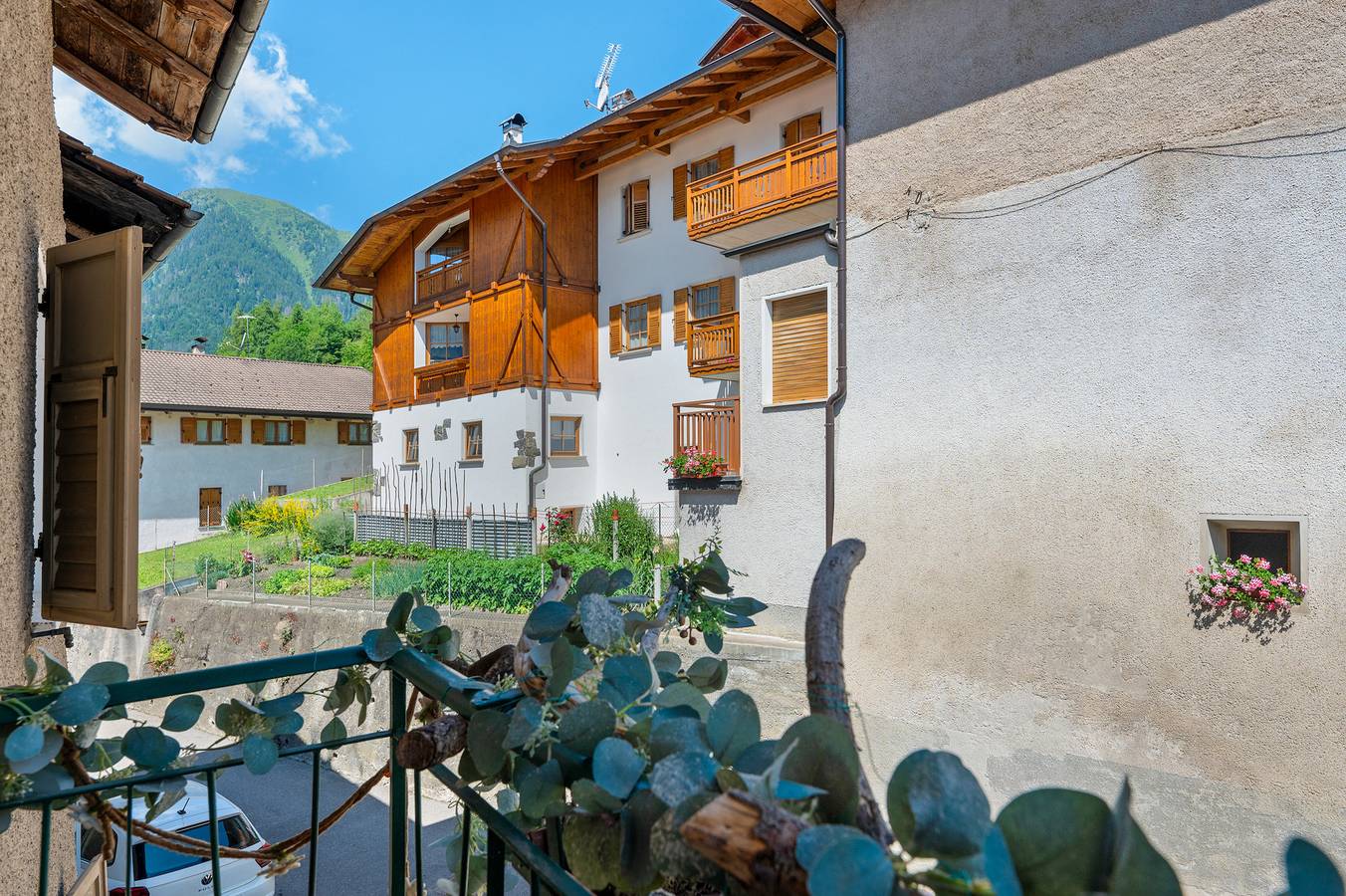 Casa vacanze 'Casa della Rosina' con vista sulle montagne in Bresimo, Gruppo Ortles-Cevedale