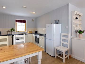 Holiday Rental for 4 People in Loch Tay, Perthshire, Photo 3