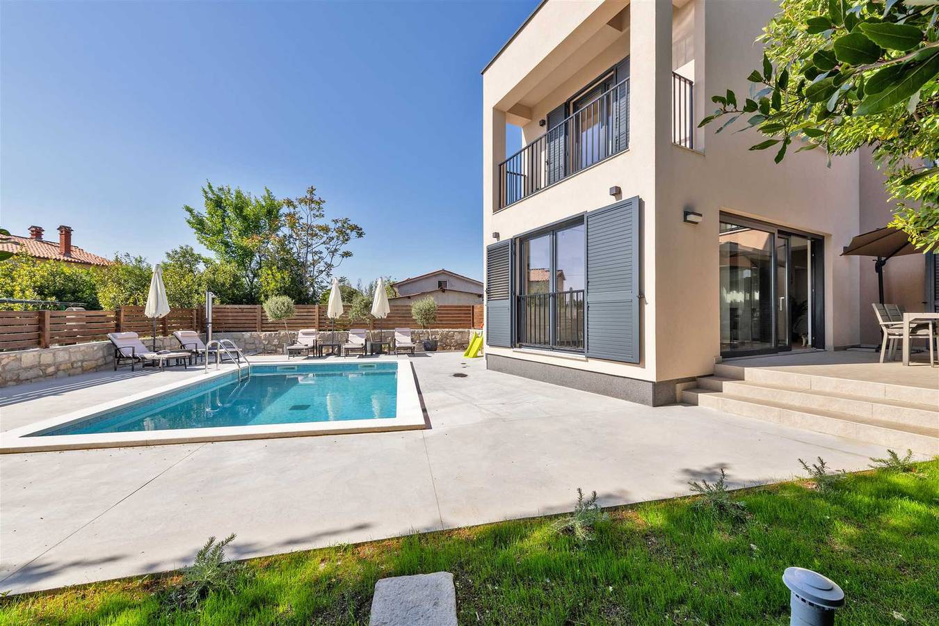 Villa pour 5 personnes avec piscine in Presika, Côte Est de l'Istrie
