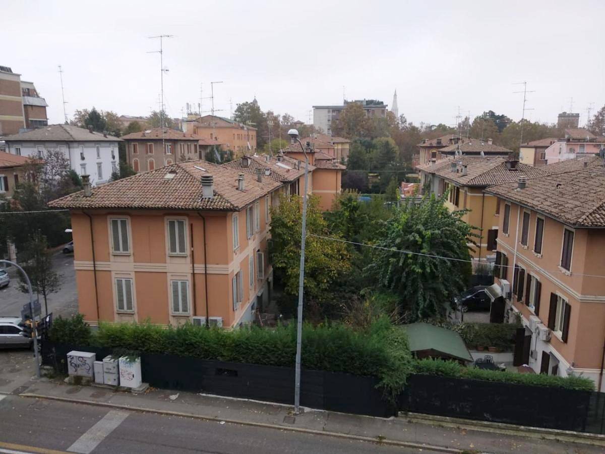 Ganze Wohnung, Viale Barozzi 118 in Modena, Modena Provinz