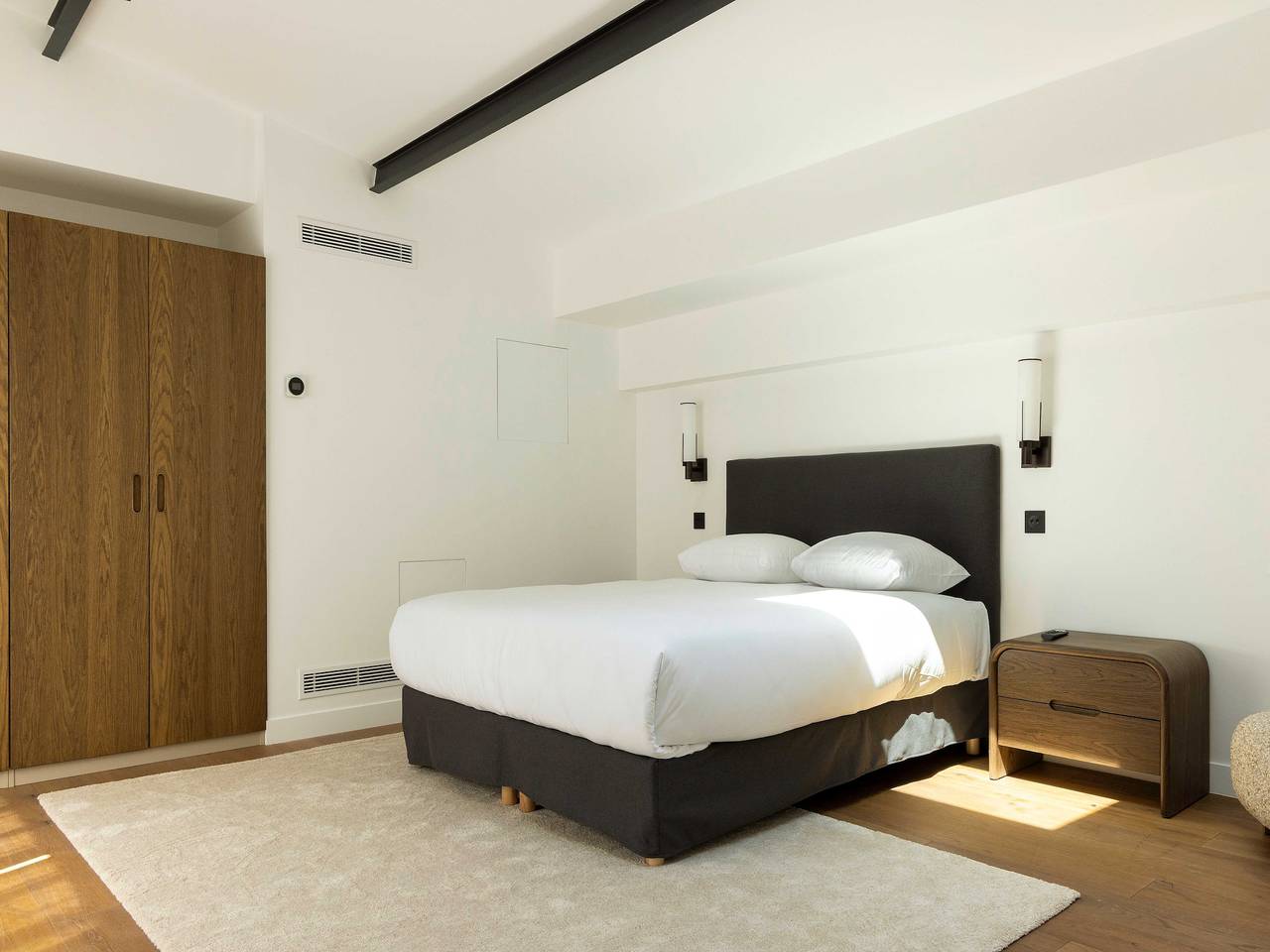 Entire apartment, Premium Duplex a/c 4Br/8P - Levallois-Perret in Levallois-Perret, Hauts-de-Seine