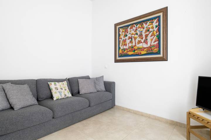 Apartamento entero, Alojamientos Cadiz Sol - Bonito apartamento cerca de la playa, con balcón y Wi-Fi in Casco Antiguo de Cádiz, Cádiz
