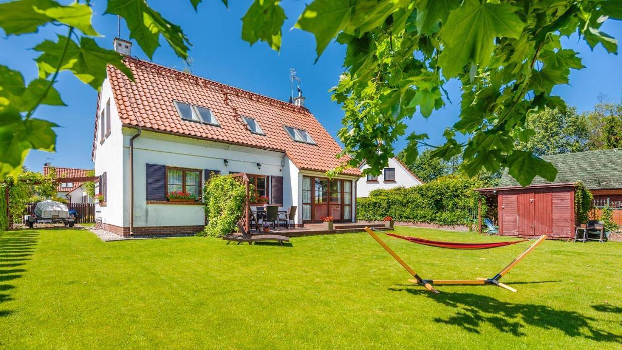 Domy przy Jeziorze Sun & Snow Osada Zamkowa in Pasym, Mazury