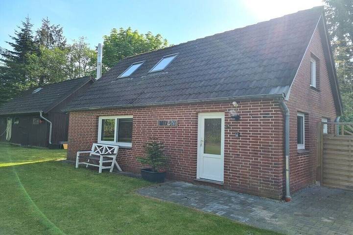 Ferienhaus für 4 Personen, mit Terrasse in Bordelum