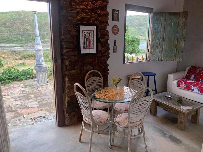 Casas e apartamentos de temporada para 7 pessoas, com vista e terraço em Piranha