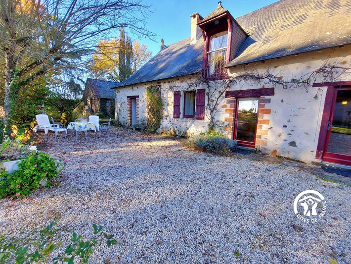 Casa de campo espaciosa con chimenea, jardín, actividades y acceso a la naturaleza in Ruillé-Froid-Fonds, Mayenne (desambiguación)