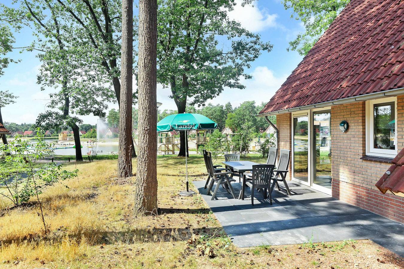 Landal Landgoed 't Loo — 6-persoons bungalow in Veluwe