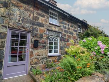 Cottage for 2 People in Beddgelert, Gwynedd, Photo 2