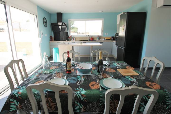 Location de vacances pour 6 personnes, avec jardin, adapté aux familles à Longeville-sur-Mer - 4