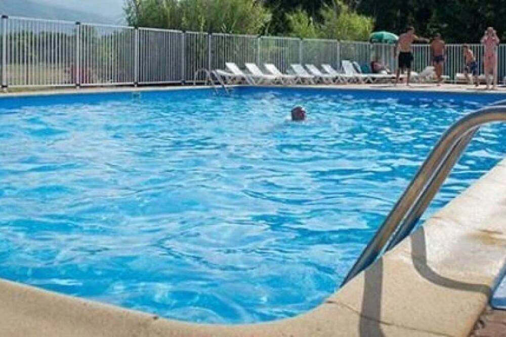 Campeggio a Pirenei a partire da 82€ a notte