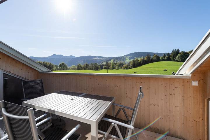Ferienwohnung für 3 Personen, mit Balkon und Terrasse sowie Garten in Schwarzenberg