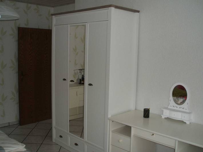 Ferienwohnung für 5 Personen, mit Garten, kinderfreundlich in Düsseldorf und Umgebung - 3