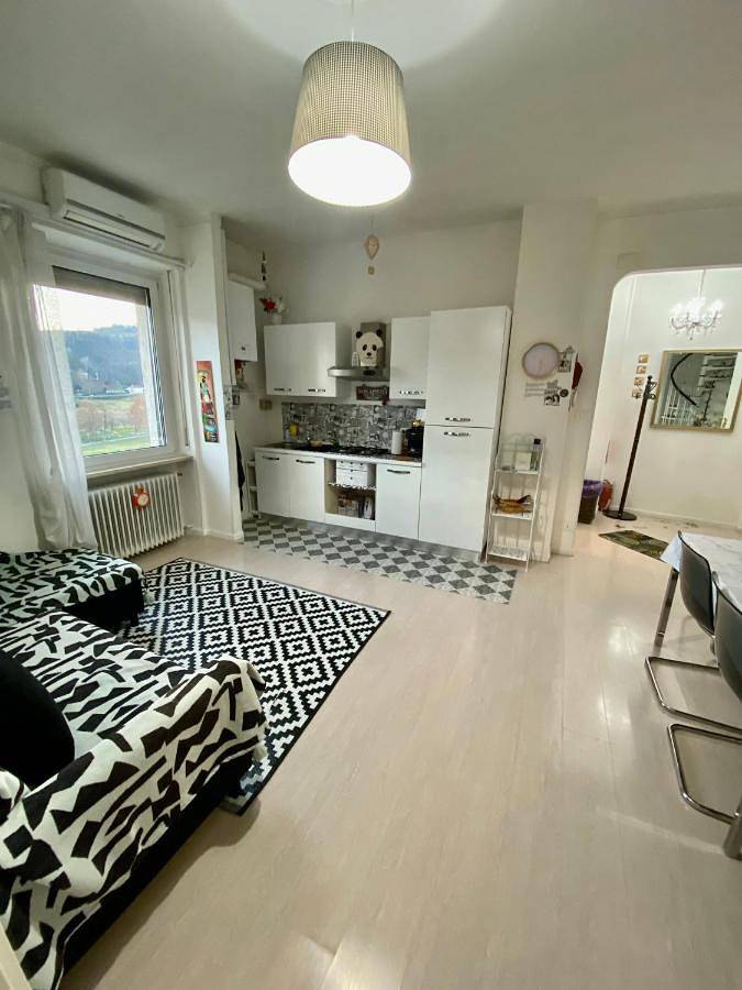 Appartement entier, Appartamento Lella con meravigliosa vista vicino al centro congressi zona Bagni con wi-fi,ascensore e area parcheggio in Acqui Terme, Province d'Alexandrie