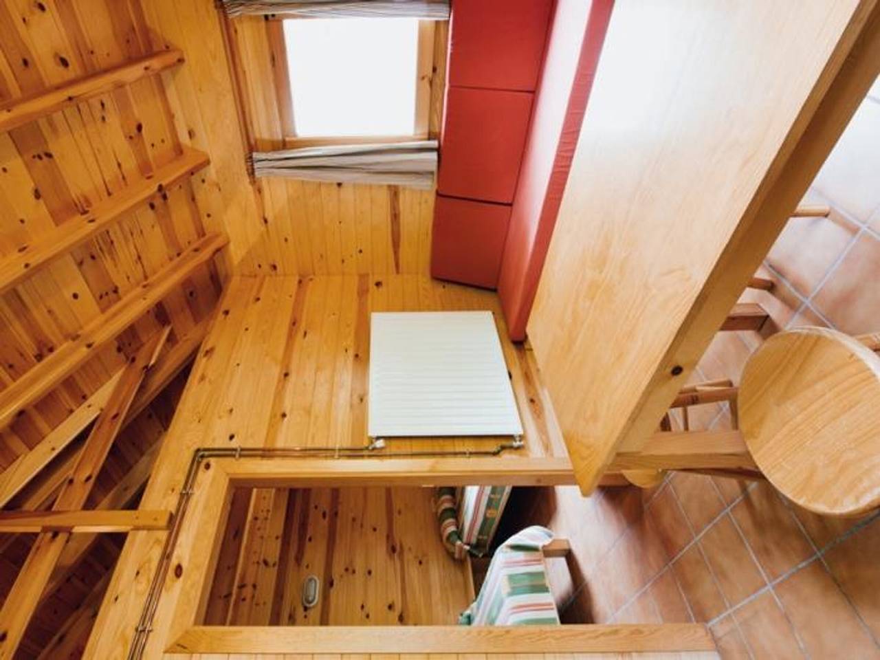 Wooden Bungalows near Sort - Pets Welcome in Soriguera, Catalan Pyrenees