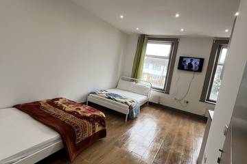 Apartment for 4 People in Bromley, London, Photo 2