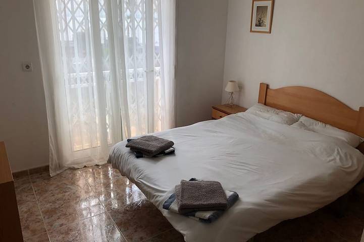 Appartement entier, Vues incroyables sur la mer, première ligne de la mer! in Playa de Aguamarina (Orihuela), Orihuela