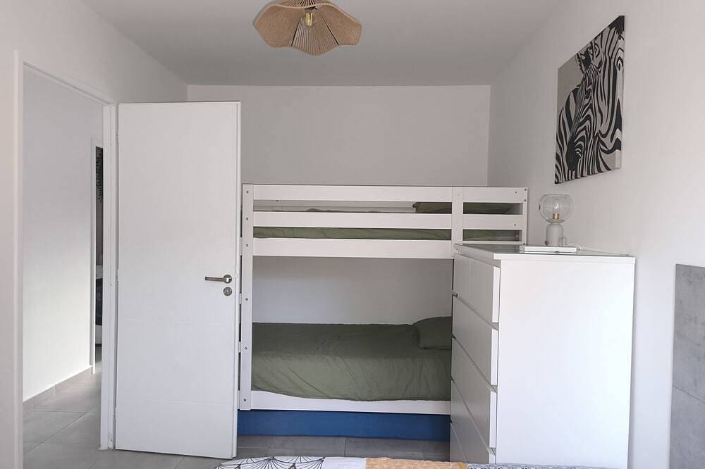 Charmante Maisonnette T3 avec Jardin in La Motte-d'Aigues, Parc naturel régional du Luberon