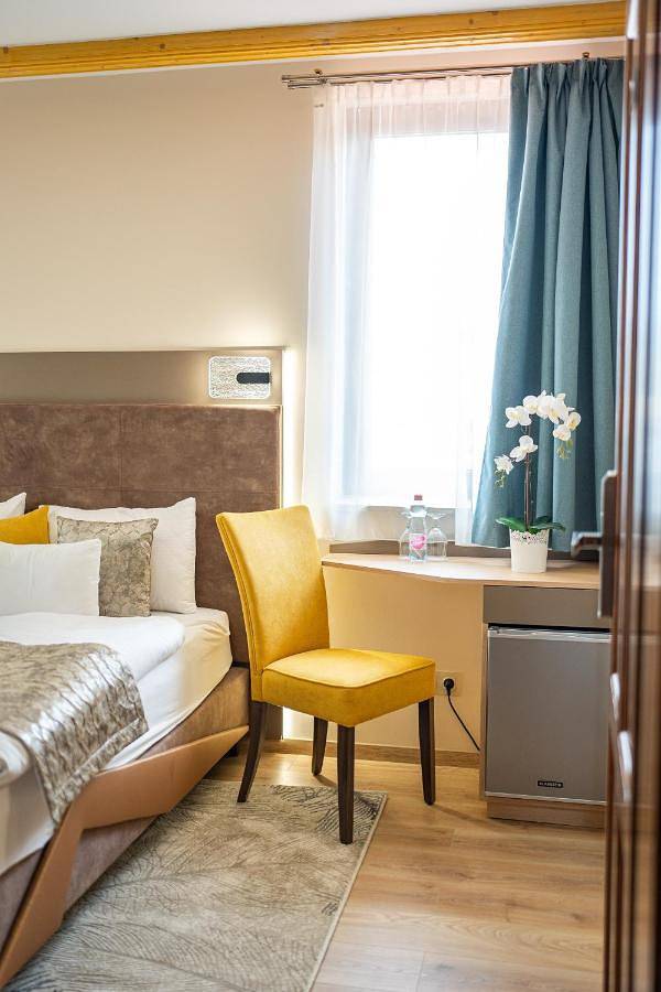 Hotel für 8 Personen, mit Terrasse - 1