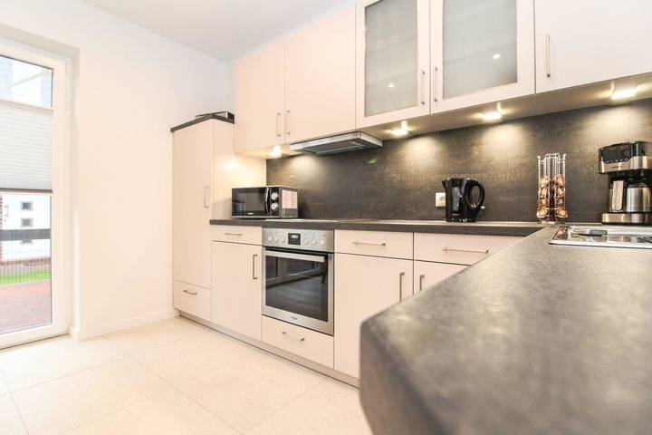 Ferienhaus für 8 Personen, mit Garten in Norden - 3