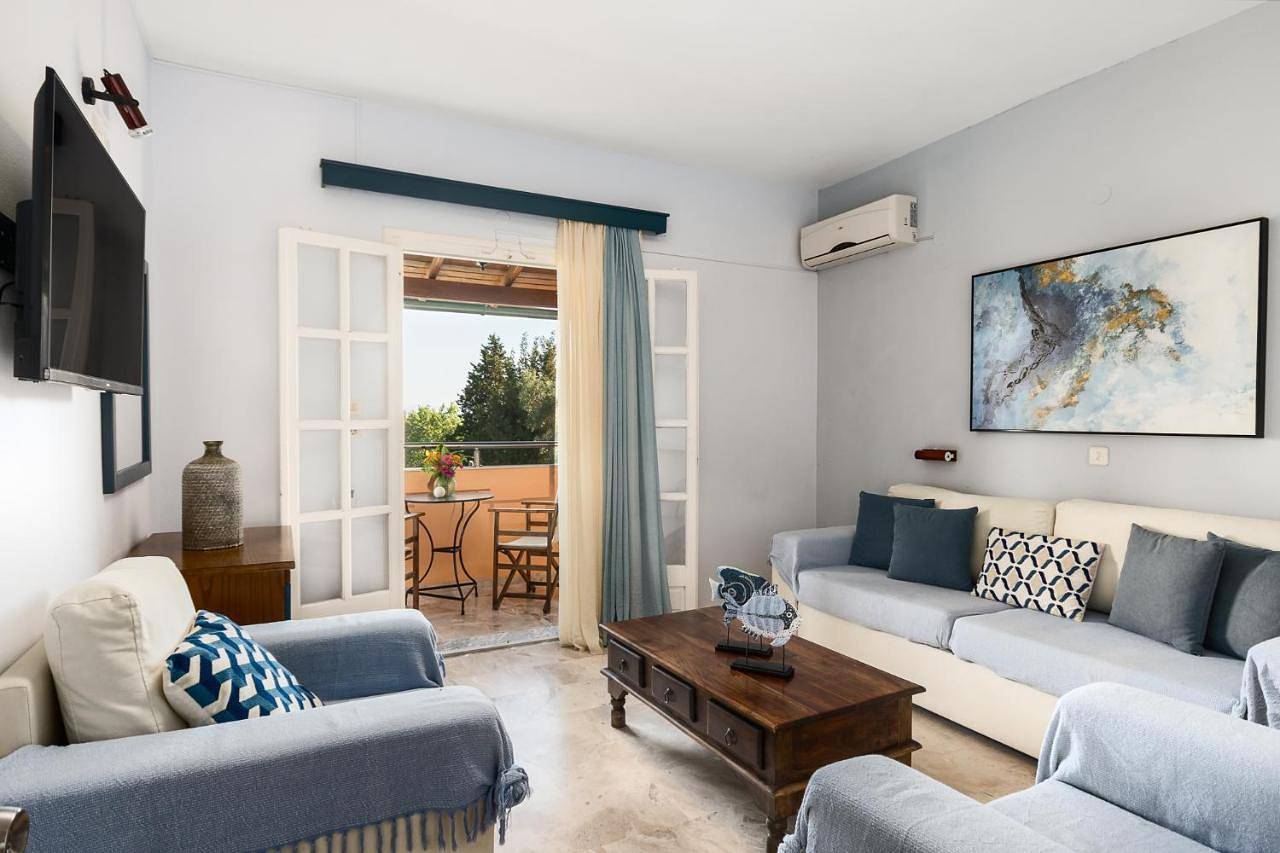 Ολόκληρο το διαμέρισμα, Nikiforos Apartments Corfu in Ψαρά, Κέρκυρα