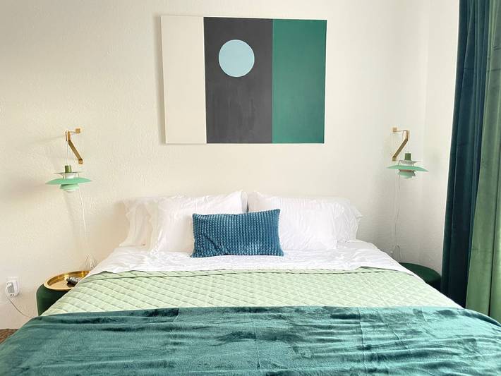 Apartment for 4 people, with garden and terrace as well as pool in California