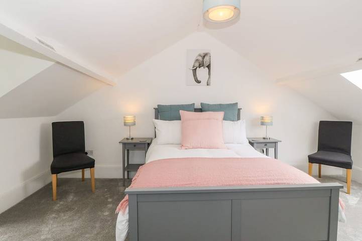Gîte pour 12 personnes, avec jardin à Holyhead - 2