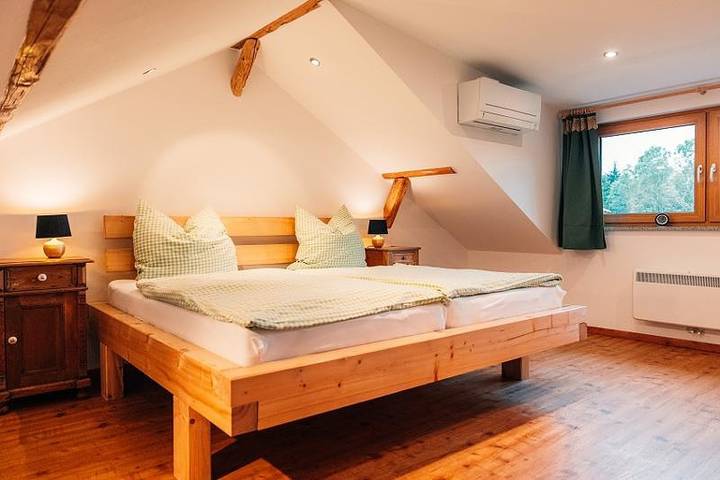 Ferienhaus für 11 Personen, mit Balkon und Garten, kinderfreundlich in Kollnburg - 2
