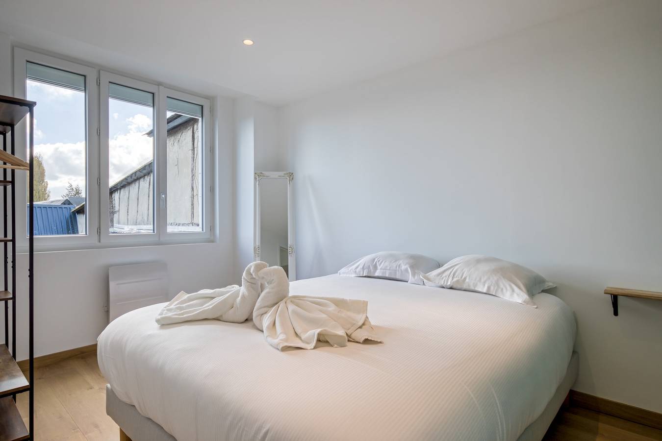 Appartement entier, L'apparté, un F2 cosy et moderne refait à neuf in Bourg-Achard, Région de Bernay