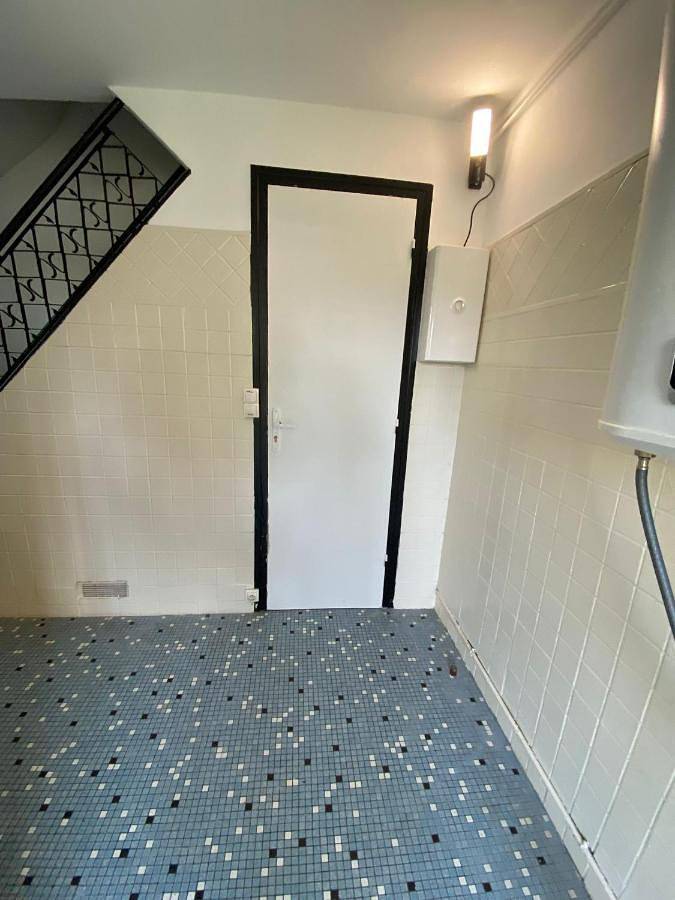 Appartement entier, Cénoslocs Aulnay - Studio atypique proche de l'aéroport Cdg in Aulnay-sous-Bois, Seine-Saint-Denis
