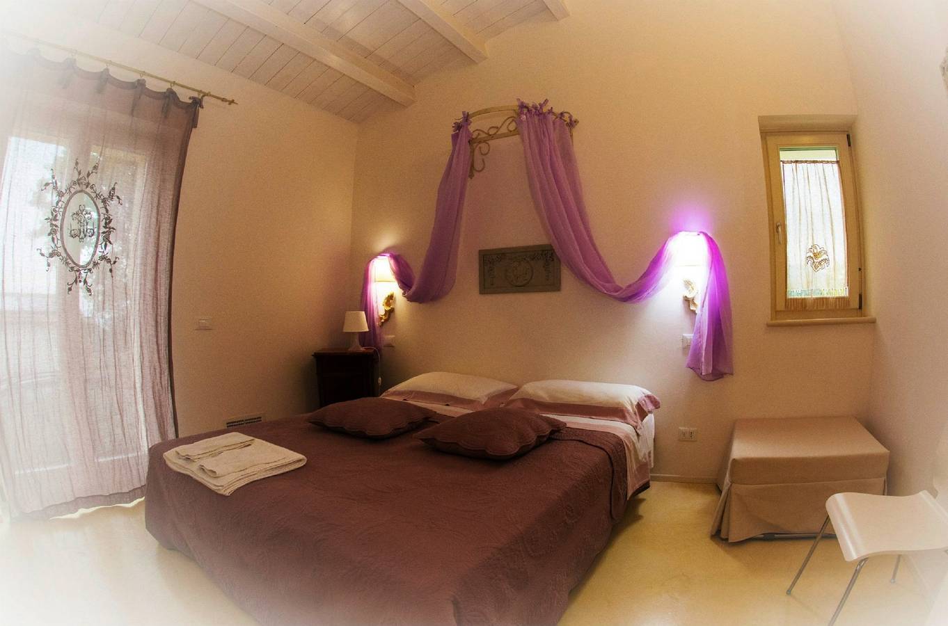 Villa in collina con Piscina e Jacuzzi - Grotte di Frasassi in Giovanni Battista Salvi, Provincia di Ancona