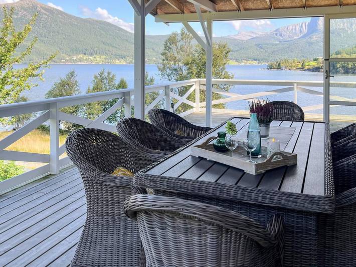 Ferienhaus für 8 Personen, mit Garten und Sauna in Bremanger
