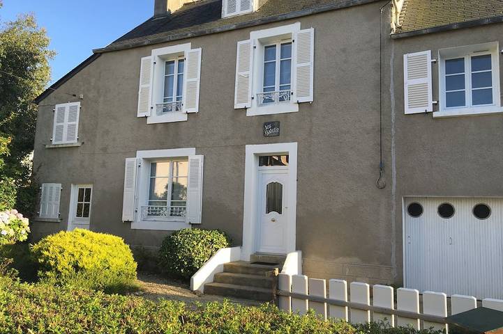 Location de vacances pour 6 personnes, avec jardin dans Port de Carantec