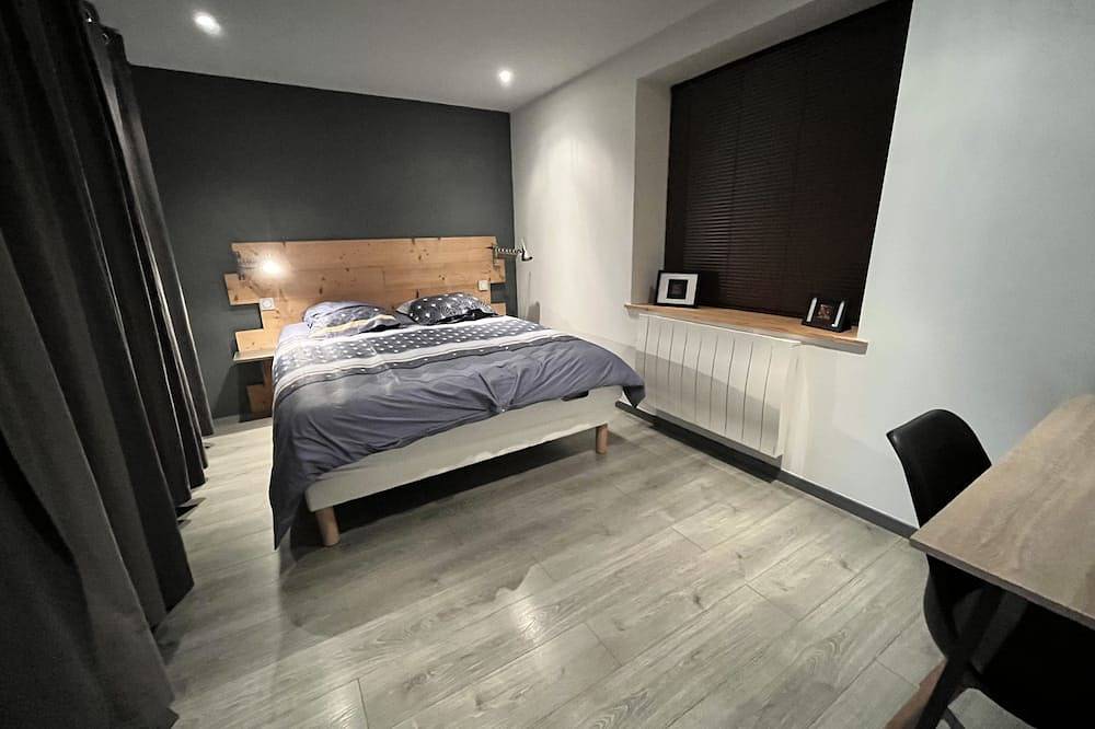 Geheel appartement, Apartment like a house 4 p 95 m2,3 bedrooms mountain view - outside access in Barcelonnette, Espace Lumière