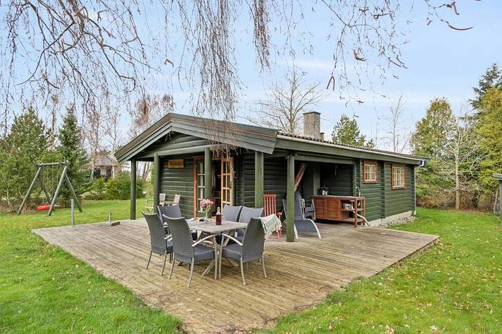 Ferienhaus für 4 Personen, mit Garten in Vellerup