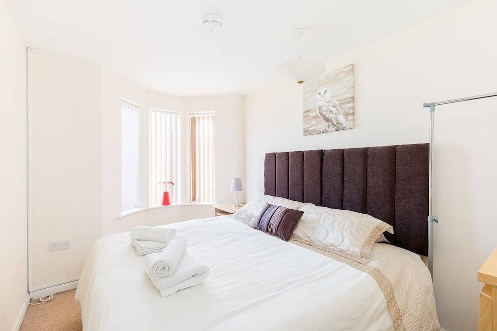 Casa de nueva construcción de 6 dormitorios in Wolverhampton, Birmingham y alrededores