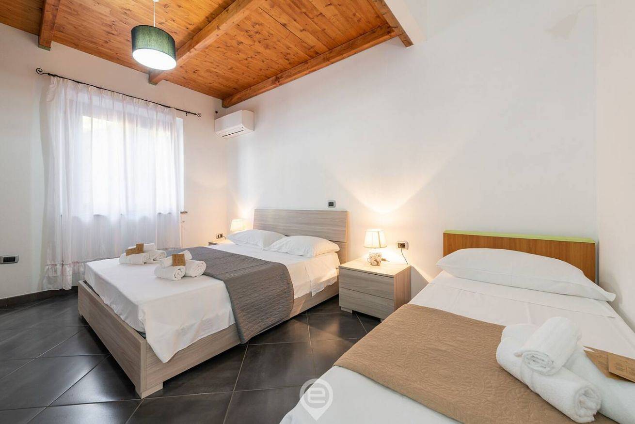 Floris Modern House - R1219 in Gonnesa, Iglesiente