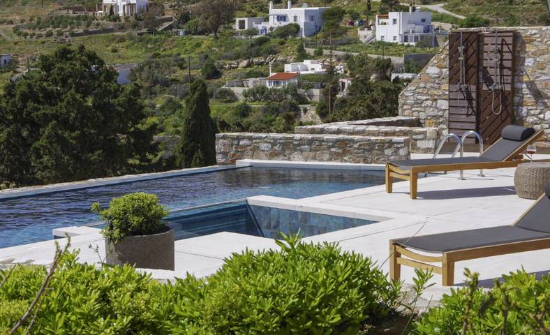 Location de vacances pour 7 personnes, avec jardin et vue sur l’océan dans Syros - 4