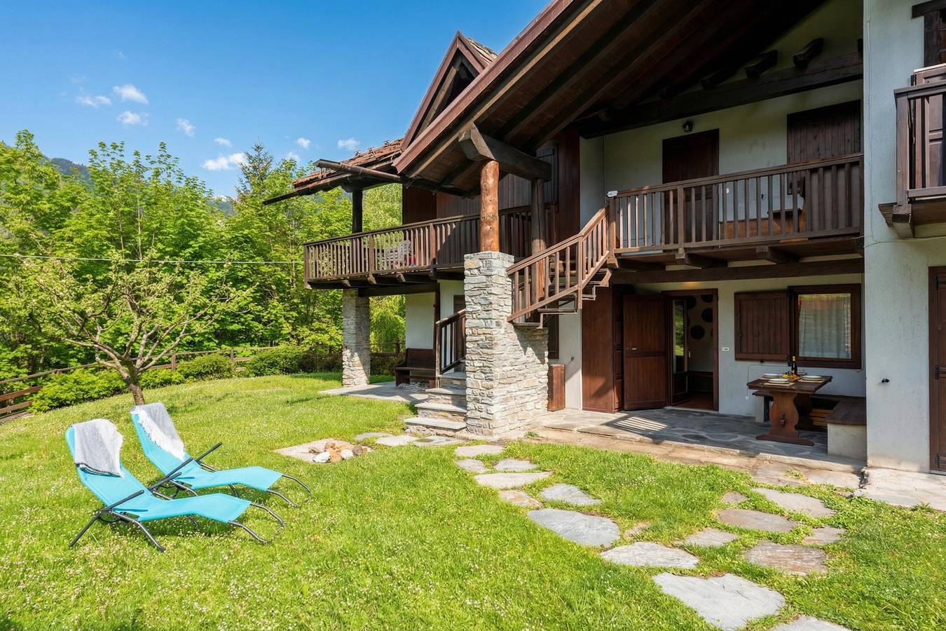 Apartamento entero, Cozy Apartment with Garden in Courmayeur in Verrand, Comune di Pré-Saint-Didier