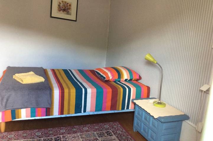 Location de vacances pour 8 personnes, avec Terrasse et Jardin à Frôlois - 3