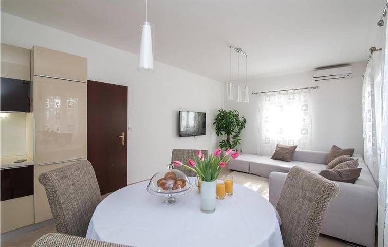 Ferienwohnung für 6 Personen, mit Terrasse auf Brac - 3