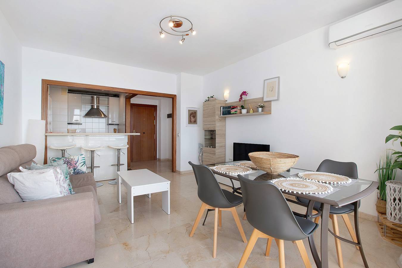 Appartement 'Primera Linea Vistas Panoramicas' met zeezicht, Wi-Fi en airconditioning, foto 10