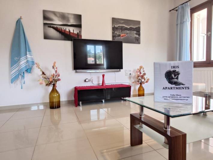 Gîte pour 2 personnes, avec vue et balcon, adapté aux familles dans Vathy - 4