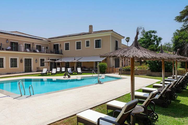 Hôtel pour 2 personnes, avec piscine ainsi que jardin et vue à Jerez de la Frontera