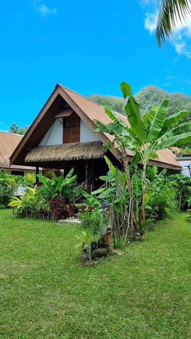 Bungalow pour 4 personnes, avec jardin et terrasse, animaux acceptés dans Polynésie française