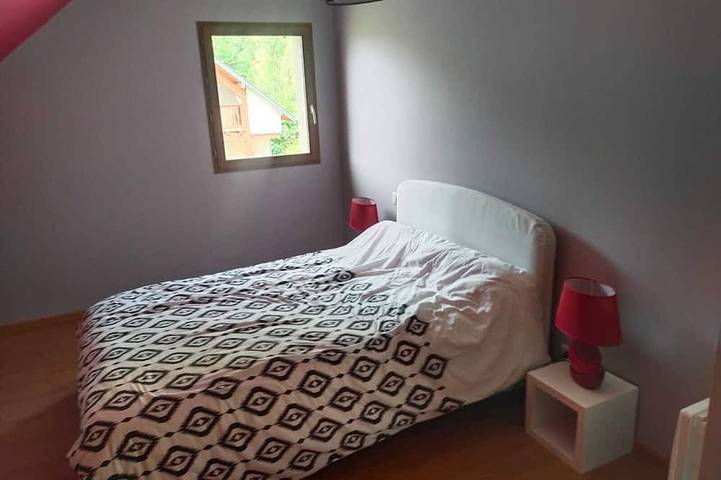 Location de vacances pour 9 personnes, avec balcon et jardin à Béost - 4