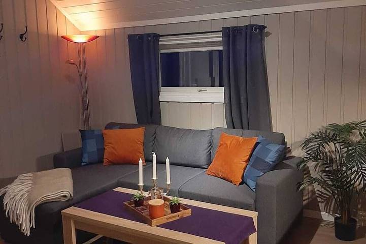 Kleines Haus am Fjord in Åfjord